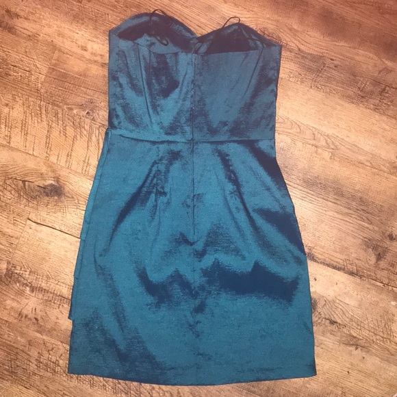 Cocktail dress - Picture 2 of 3